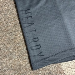 美品　アディダス　半袖　tシャツ 160の画像