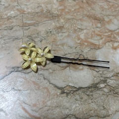 着物　髪飾りの画像