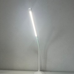 LEDデスクライト（3段階調光）の画像