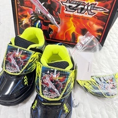 仮面ライダーセイバー 光る靴　セイバー ひかる靴 靴 運動靴 くつ　15センチの画像
