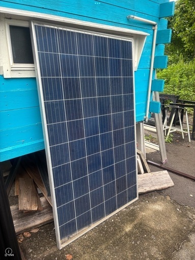 ソーラパネル270w