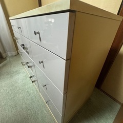 引き取り先決定/衣類タンス の画像