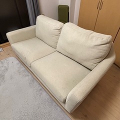 ソファの画像