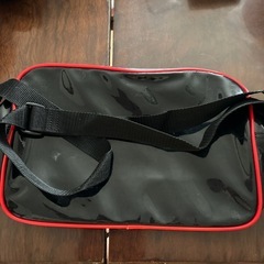 取り来れる方限定です。発送しません。子供用バックの画像
