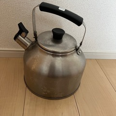 ニトリ　笛吹きケトル 3.6Lの画像