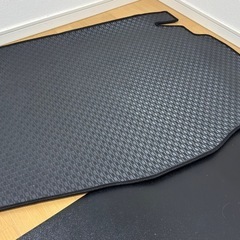 カローラスポーツ　ラゲッジマット