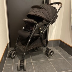 Aprica A型ベビーカー
の画像