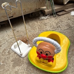 アンパンマンの補助便座の画像