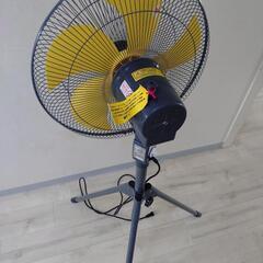 ナカトミ　扇風機　三脚型　(使用期間少ない！)の画像