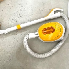 SHARP 紙パック　掃除機　中古品　EC-KP7Fの画像