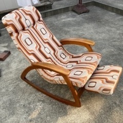 ヴィンテージ　ロッキングチェア　(無料)の画像