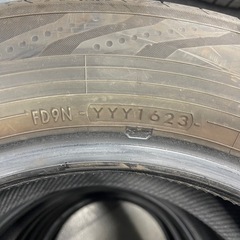 中古夏タイヤ4本　195/65R15 ブルーアースRV03の画像