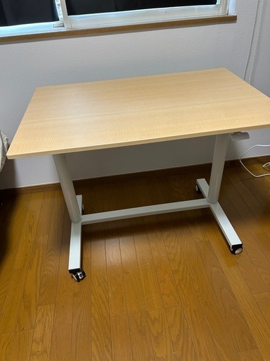 高さ調節可能　デスク　車輪付き