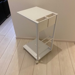 tower　ソファサイドワゴン【白】の画像