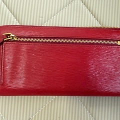 PRADA 財布の画像