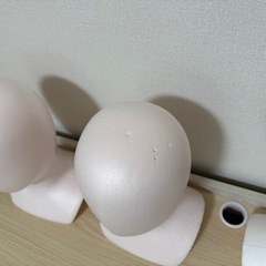 ダイソー　頭部マネキン4つの画像