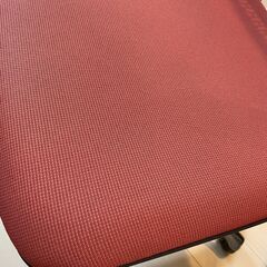 オカムラ okamura グラータ Grata 8142BA ミーティングチェア レッド 肘掛け有 の画像