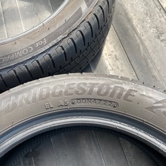 中古タイヤの画像