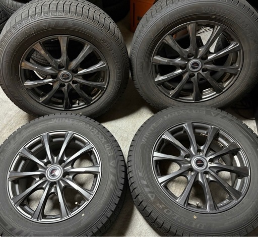 215/60R16 2022年製造 DUNLOPスタッドレスタイヤホイールセット