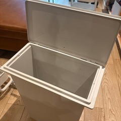 無印　ゴミ箱の画像