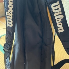 Wilson ラケットバッグの画像