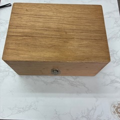 レトロ救急箱の画像