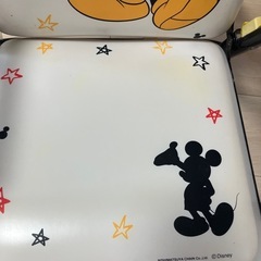 ミッキーベビーチェアの画像