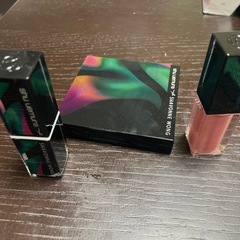 shu  uemura  未使用の画像