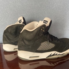 NIKE ナイキ エア ジョーダン 5 レトロ の画像
