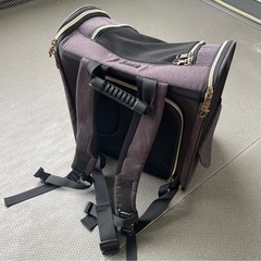 ペット キャリーバッグ 猫用 犬用 リュック メッシュ窓 通気性 拡張可能 2WAY ペットハウス ケージ 折り畳み お出かけ ドライブ 旅行 通院 防災 避難用 キャリー ブラの画像