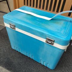 クーラーボックスの画像