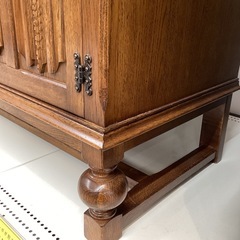 【取りに来られる方限定】Lloyd’sAntiquesサイドボードの画像