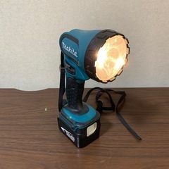 makita ML145 充電式ライト
の画像