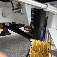 Jost トレーラー用補助脚　左右各1本ずつ計2本 の画像