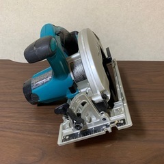 makita XSS02充電式丸ノコ
の画像