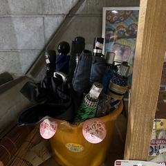 傘色々、一点50円〜の画像