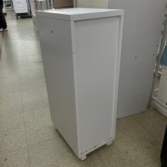 リユースのサカイ東金店 キャスター付き 収納棚 ※キズ汚れあり TJ13830の画像