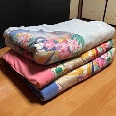 布団3組　商談中　の画像