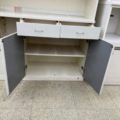 リユースのサカイ東金店 食器棚 3枚扉 白 ※左下小引出剥がれあり TJ13834の画像