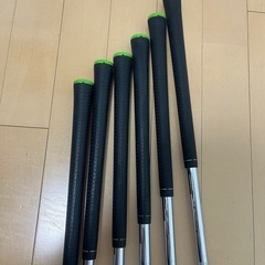 ゴルフ　アイアン　セットの画像