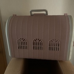ペットキャリーの画像
