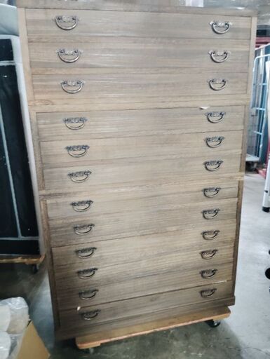 【相模原市中央区田名】◎引き取り限定＆着物のおまけ付き◎ 丸石商事 本焼みがき仕上げ 12段桐箪笥 岩手生産 着物用タンス