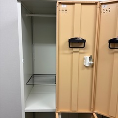 ６人用ロッカー（美品）の画像