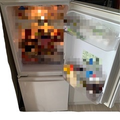受け渡し者きまりました。SHARP冷蔵庫（137L）の画像