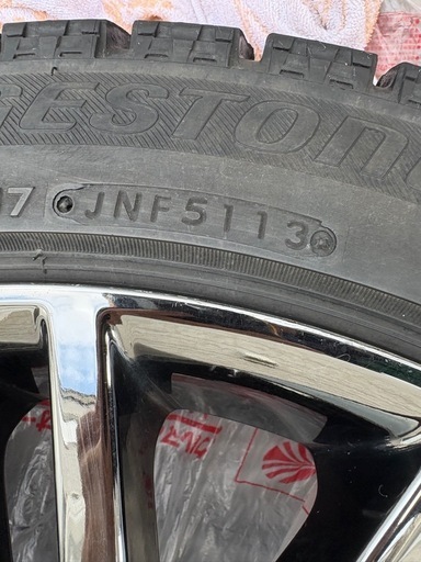 クラウンアスリート210系 純正オプションホイール（18インチ）に、ブリヂストン ブリザック VRX（225/45R18）を組み込んだ