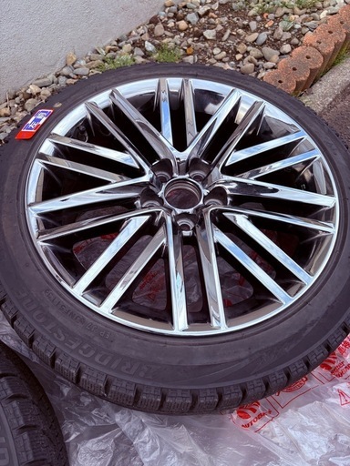 クラウンアスリート210系 純正オプションホイール（18インチ）に、ブリヂストン ブリザック VRX（225/45R18）を組み込んだ