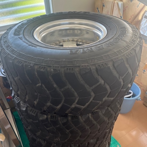 ヨコハマタイヤ