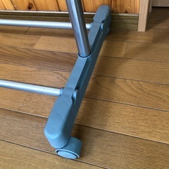 2段ハンガーラックの画像