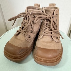 キッズ ブランド靴 スニーカー ブーツ どれでも1足1,000円の画像