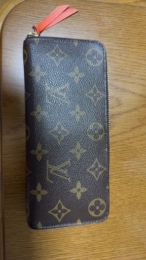 ヴィトン長財布